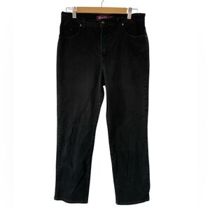 Gloria Vanderbilt Black Straight Leg Jeans